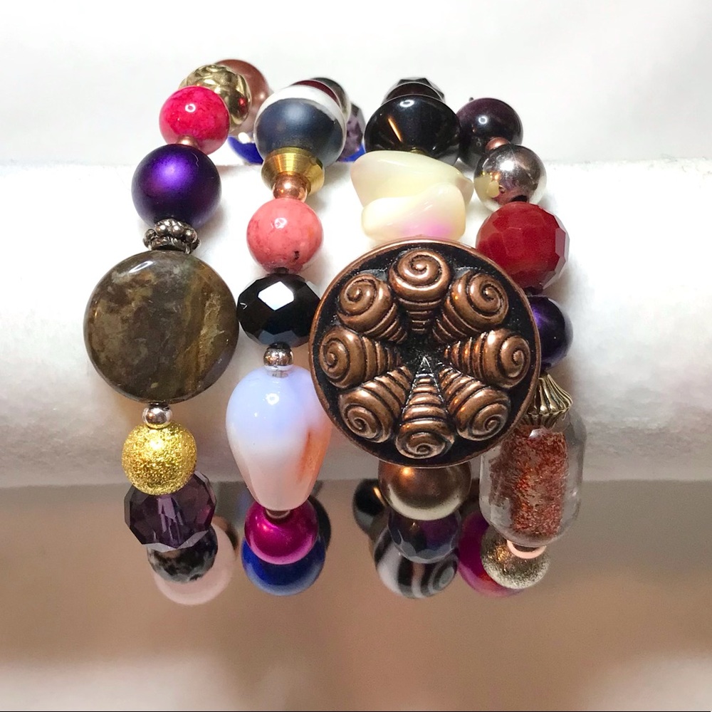 Handmade Bracelet with Vintage and Modern Elements (NB76-3H) New Without Tags - Picture 4 of 11